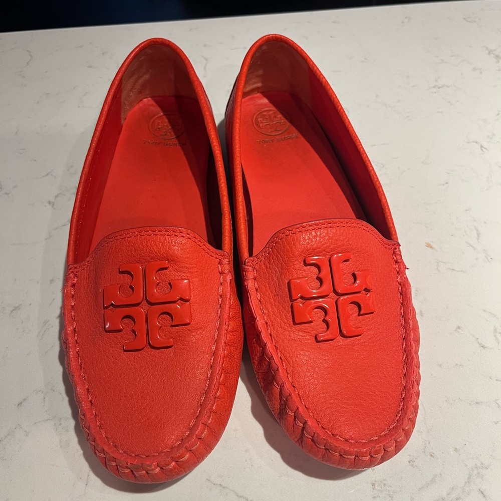 Tory Burch Lowell loafers size 8.5 tomato orange red